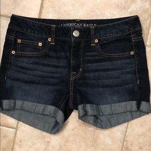 Like New!! American Eagle denim shorts